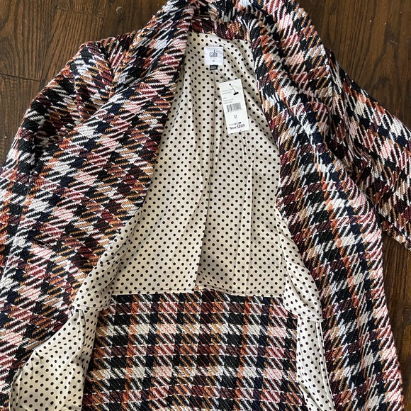 NWT Cabi contemporary trench style wrap coat with fringe - Picture 5 of 11